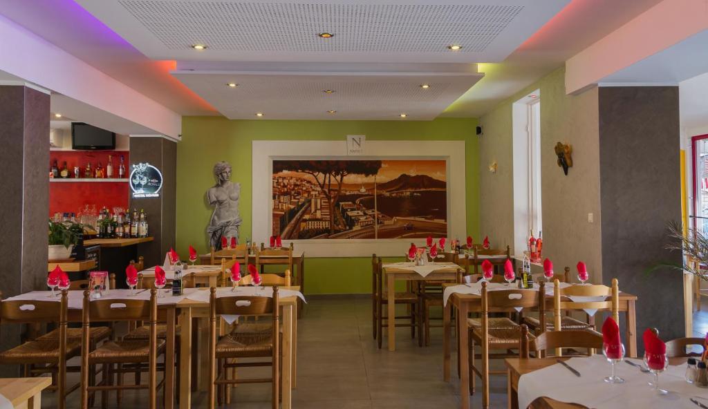 Hotel Les Italiens Biscarrosse Ngoại thất bức ảnh